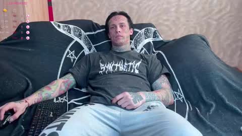 Tommy and Katana online show from February 20, 5:23 am