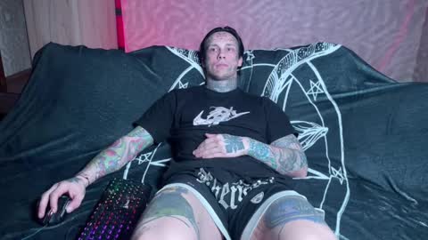 Tommy and Katana online show from March 8, 3:13 pm