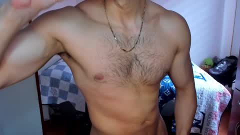 Twitter BreddTommy IG tommy bredd online show from October 23, 5:12 pm