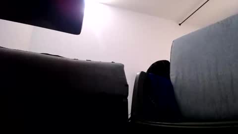   Thomas    online show from January 16, 5:01 pm