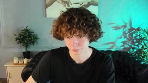 Tommy online show from November 26, 10:27 am