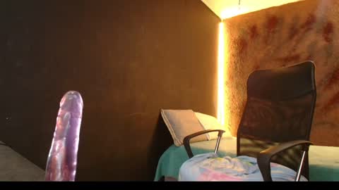 tommy_sweet1 online show from January 11, 2:41 am