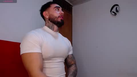 Snapshot of tommyblessd1 chatting on November 5, 6:57 am Steven online show from November 5, 6:57 am