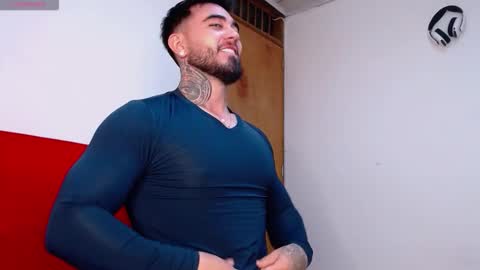 Snapshot of tommyblessd1 chatting on November 15, 4:54 am Steven online show from November 15, 4:54 am