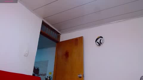 Snapshot of tommyblessd1 chatting on November 30, 8:07 am Steven online show from November 30, 8:07 am