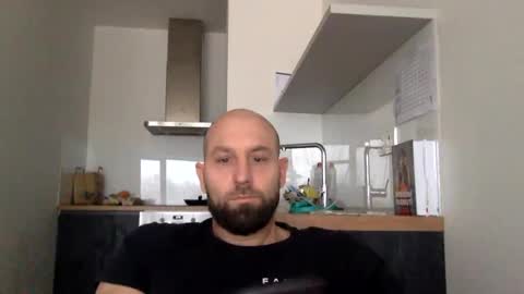 Snapshot of tommyx01 chatting on December 6, 8:48 am Thomas Fit online show from December 6, 8:48 am