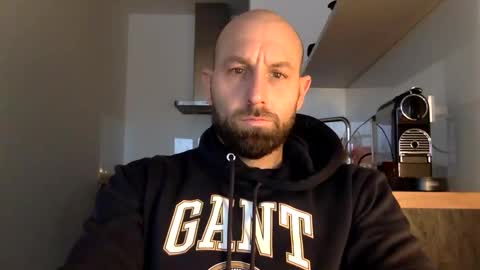 Snapshot of tommyx01 chatting on January 3, 7:49 am Thomas Fit online show from January 3, 7:49 am