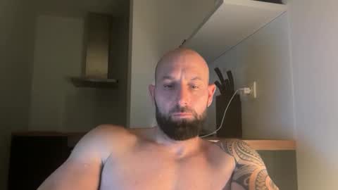 Snapshot of tommyx01 chatting on September 11, 8:42 pm Thomas Fit online show from September 11, 8:42 pm