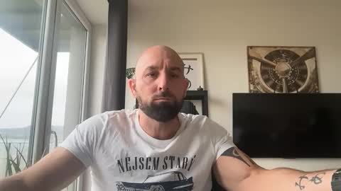 Thomas Fit online show from November 10, 10:03 am