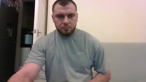 Snapshot of tommyy19901 chatting on January 12, 6:16 pm tommyy19901 online show from January 12, 6:16 pm