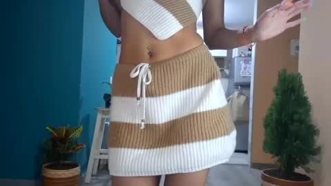 leyla  online show from January 19, 5:58 am