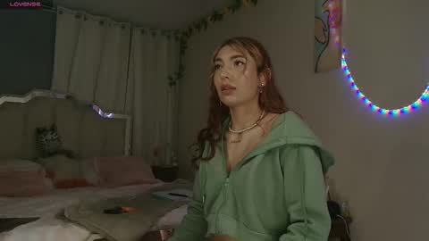 leyla  online show from September 23, 8:39 am