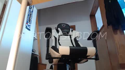 Tomsubdom online show from September 20, 3:46 pm