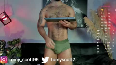 tomy_scott6 online show from March 7, 10:56 am