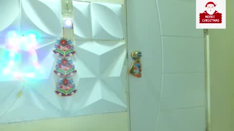 Snapshot of toni2814 chatting on December 24, 2:22 pm Antonio online show from December 24, 2:22 pm