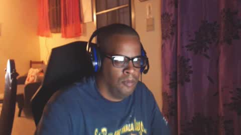 Snapshot of toni2814 chatting on January 6, 1:42 am Antonio online show from January 6, 1:42 am