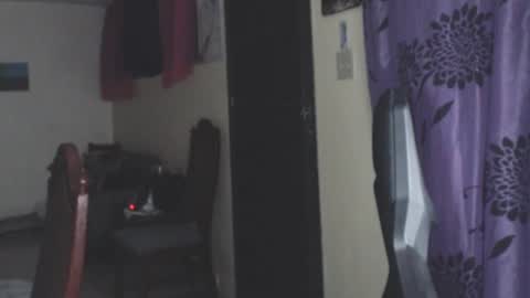 Snapshot of toni2814 chatting on October 22, 2:34 am Antonio online show from October 22, 2:34 am