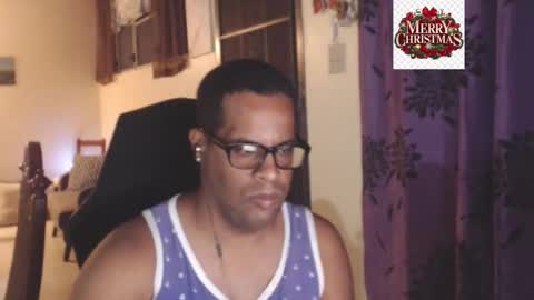 Snapshot of toni2814 chatting on November 29, 2:58 am Antonio online show from November 29, 2:58 am