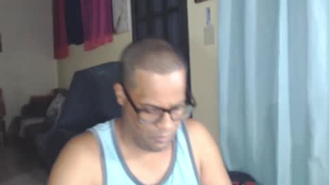 Snapshot of toni2814 chatting on February 18, 2:07 am Antonio online show from February 18, 2:07 am