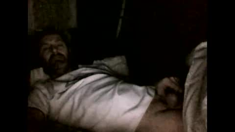 Snapshot of tonio358965 chatting on February 10, 3:24 am tonio358965 online show from February 10, 3:24 am