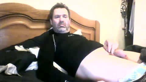 Snapshot of tonio358965 chatting on February 25, 7:03 pm tonio358965 online show from February 25, 7:03 pm