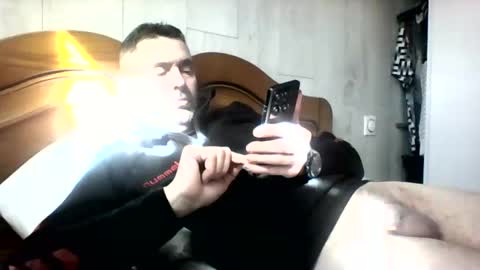 Snapshot of tonio358965 chatting on March 11, 11:33 am tonio358965 online show from March 11, 11:33 am