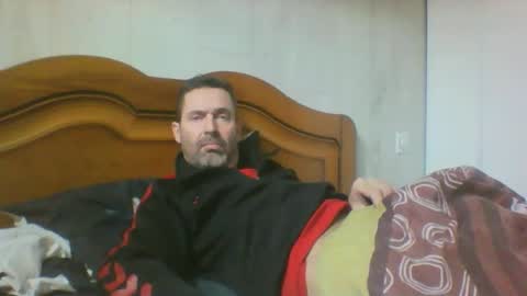 Snapshot of tonio358965 chatting on October 29, 10:50 am tonio358965 online show from October 29, 10:50 am