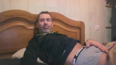 Snapshot of tonio358965 chatting on November 21, 7:34 pm tonio358965 online show from November 21, 7:34 pm