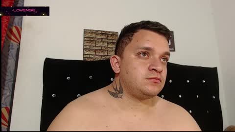 Snapshot of tonny_landri chatting on December 29, 4:59 am Tonny Landri online show from December 29, 4:59 am