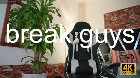 tony online show from December 6, 2:46 am