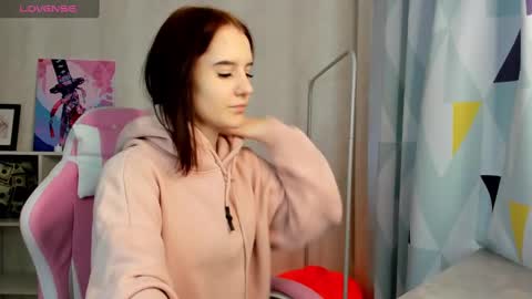 tonya_gray online show from December 27, 6:14 am