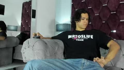 Tony Benedetti online show from April 19, 7:49 pm