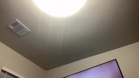 Snapshot of tonycardillo chatting on December 18, 11:55 pm tonycardillo online show from December 18, 11:55 pm