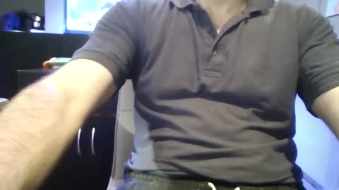 Snapshot of tonymontana202323898991 chatting on November 1, 1:35 pm tonymontana202323898991 online show from November 1, 1:35 pm