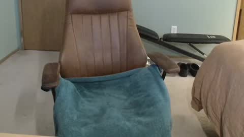 Snapshot of tonypandaking chatting on February 16, 9:38 pm Tony online show from February 16, 9:38 pm