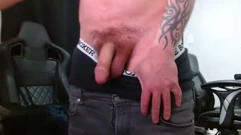 tonytonytony3001 online show from January 31, 1:22 am