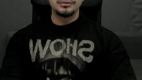 TonyWilcox online show from December 23, 6:33 am