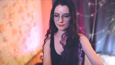 Elizabeth online show from January 16, 6:59 pm