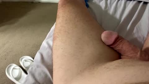 Snapshot of toohot2handle2 chatting on December 7, 12:45 pm toohot2handle2 online show from December 7, 12:45 pm