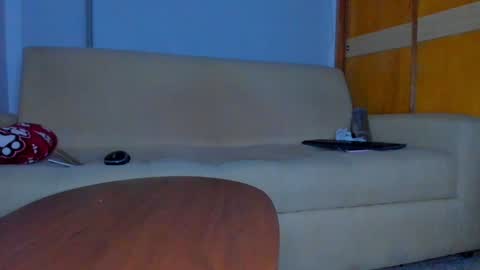 Snapshot of toonnydee chatting on February 4, 5:53 am Tony Dee online show from February 4, 5:53 am