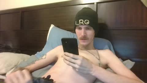 TooTall803 online show from December 2, 3:26 am