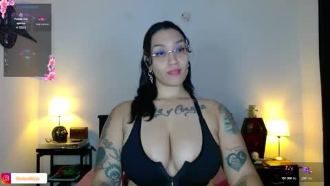 toothyy online show from November 30, 2:04 am