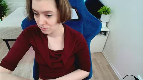 topcranberry online show from September 27, 6:29 am