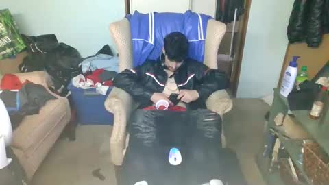 Snapshot of topdogintraining93 chatting on November 12, 5:52 am SagMeOreduceMe online show from November 12, 5:52 am