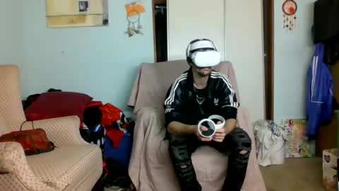 Snapshot of topdogintraining93 chatting on November 25, 12:54 am SagMeOreduceMe online show from November 25, 12:54 am