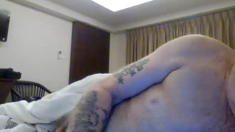 topfoxs30 online show from February 10, 11:42 pm