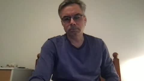 Snapshot of topspin69 chatting on December 21, 4:52 am topspin69 online show from December 21, 4:52 am