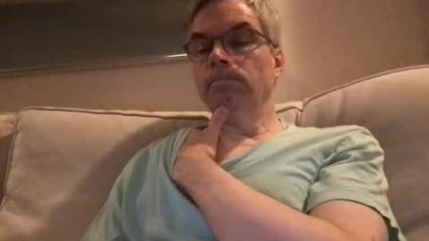 Snapshot of topspin69 chatting on November 10, 4:33 am topspin69 online show from November 10, 4:33 am