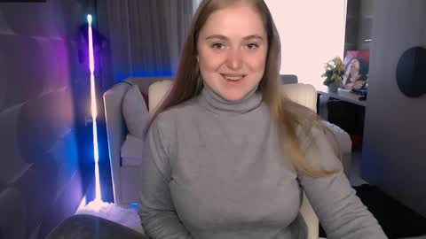 tori_blond online show from April 5, 5:37 am