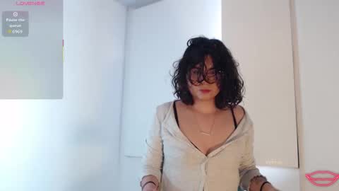 tori_just online show from November 15, 2:57 pm